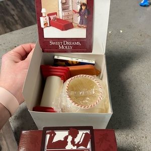 Molly McIntire Sweet Dreams bed, nightstand and nightstand accessories